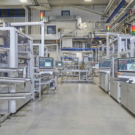 Produktionslinie für einen Hochvolt EMC-Filter